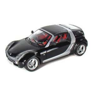  Smart Roadster Coupe 1/18 Black Toys & Games