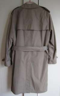London Fog Mens Trench Coat Sz Size 40 Short Belted  