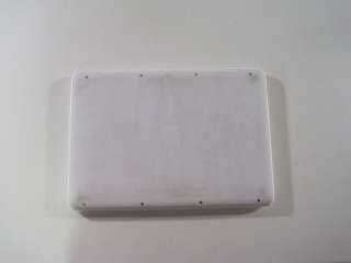 Apple MacBook 13.3 Laptop (May, 2010) (Latest Model)   For Parts or 