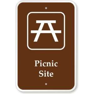  Picnic Site (with Graphic) Diamond Grade Sign, 18 x 12 