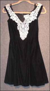 Black Velvet Dress White Sparkle trim Womens 3 4 Zum Zum  