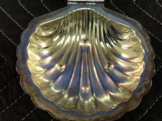 Leonard Silverplated Clam Shell Butter Dish Y33  