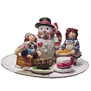  Raggedy Ann and Andy   Christmas Tea Set