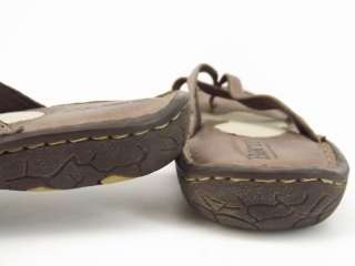 Womens shoes light tan leather Born 39 8 M thong flip flop sandal 