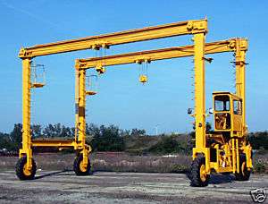   Travel Lift Mobile Gantry Crane 12.5 Ton Capacity 30 ft between Wheels