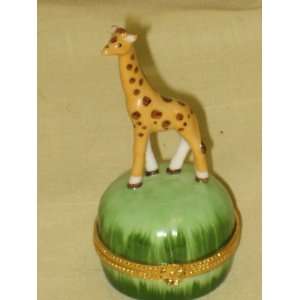   TAKAHASHI Porcelain  Giraffe  Hinged Trinket Box   Made In Japan