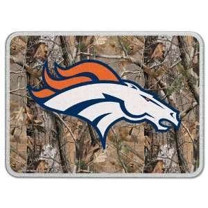  Denver Broncos 11 x 15 Glass Cutting Board (Realtree 