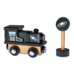  NFL Wood Train   Train Engine   Philadelphia Eagles Toys 