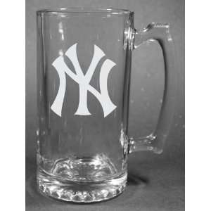   New York Yankees Laser Etched 27oz Glass Beer Mug