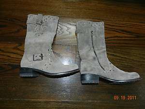 Ladies Juicy Couture Green Suede Boots size 6 1/2  
