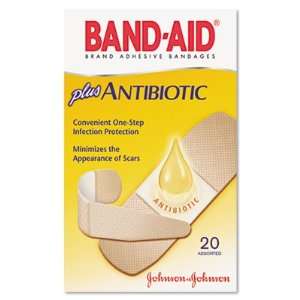  BAND AID Antibiotic Bandages JOJ5570 Health & Personal 