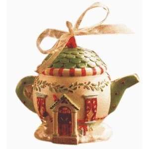  Cozy Home   Teapot Shaped Home