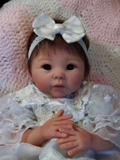   Babies Gorgeous Reborn Linda Murray RETIRED Cradle Kit Tami  