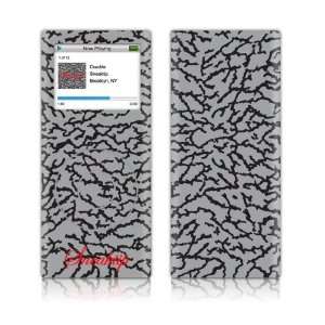   iPod Nano  2nd Gen  Sneaktip  Crackle Skin  Players & Accessories