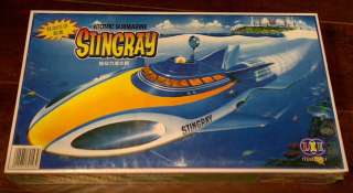 CC LEE Atomic Submarine STINGRAY with light and motor driven fun kit 1 