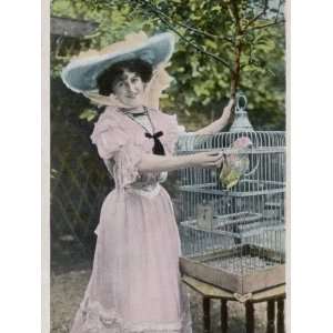  Marie Studholme Actress, Feeding Her Pet Parrot 