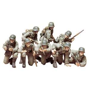  Tamiya 1/35 German Panzer Grenadiers Kit Toys & Games