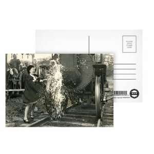 Steam powered Locomotive   Postcard (Pack of 8)   6x4 inch 