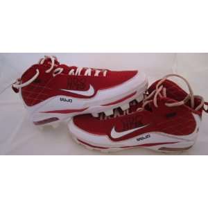Albert Pujols Autographed Cleats   Game Used   Game Used MLB 