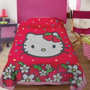 New Girls Sanrio Hello Kitty Strawberry Fleece Blanket Twin Full 