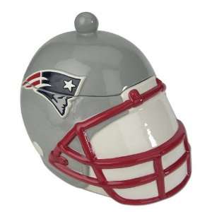 BSS   New England Patriots NFL Ceramic Soup Tureen or Cookie Jar (9x8 