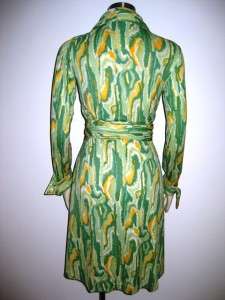 VTG 70s 80s Huk A Poo Wrap Dress Abstract Print M Cuffs  