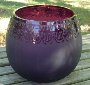 cut scarabs along the top rim awesome purple color wonderful 