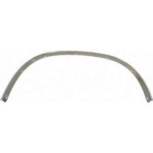 70 FORD MUSTANG REAR WHEEL OPENING MOLDING LH (DRIVER SIDE), Hatchback 