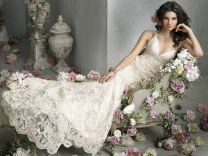 Elegant V neck White/Ivory Lace Wedding Dress Bridal Gown Size 