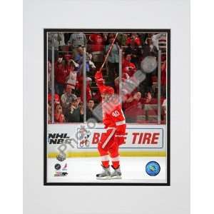 Henrik Zetterberg 2009 Stanley Cup / Game 5 (#30) Double Matted 8 x 