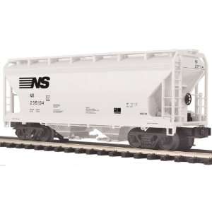   Electric Trains O 2 Bay Centerflow Hopper, NS Toys & Games