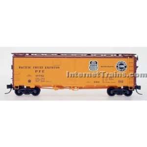  Intermountain N Scale Ready to Run R 40 23 Refrigerator 