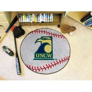  UNC North Carolina   Wilmington Baseball Rugs 29 diameter 