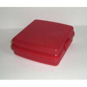  Tupperware Sandwich Keeper / Lunch Container (Red 