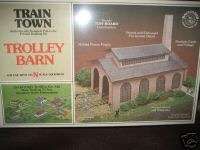 bachmann train town trolley barn n scale  