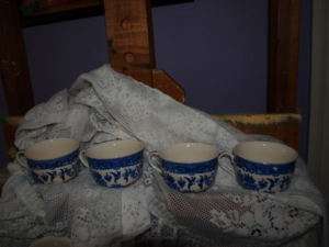 VINTAGE 4 BLUE WILLOW TEA CUPS JAPAN  