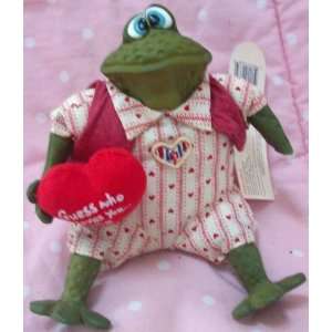  The Country Folks, Guess Who Loves Me, Frog Plush Figure 