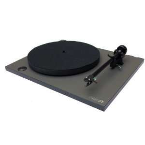  Rega   P1 Turntable In Black W   Ortofon Om 5 Electronics