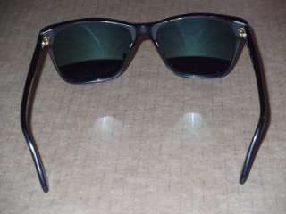   SUNGLASSES +CASE 810 020 sm 140 Locs GA eye Glasses RisKY Bus  