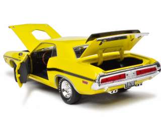   of 1970 Dodge Challenger R/T Hemi Yellow die cast car by M2 Machines