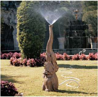   Lawn Sculpture Garden Sprinkler Statue Fountain Design Toscano  