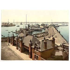   Photochrom Reprint of The pier, Southampton, England