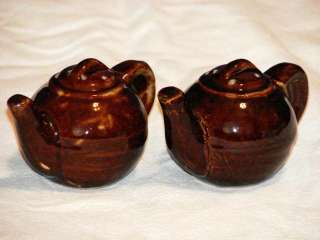 Vintage Ceramic Salt Pepper Shakers BROWN TEAPOTS corks  
