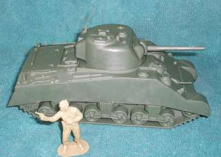 AIRFIX WWII US Sherman tank  