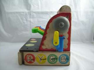 Neat Vintage Fisher Price Toy Cash Register No 972  