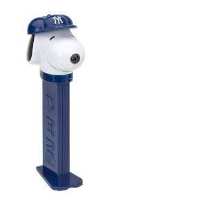  MLB Yankees Large Pez Dispenser