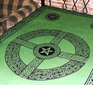 GREEN CELTIC CROSS PENTACLE TAPESTRY ALTAR CLOTH  