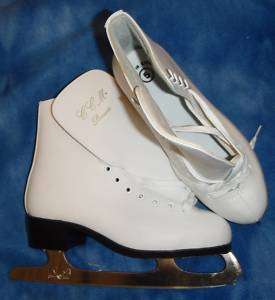 CCM Pirouette Ice Figure Skates * NEW * Youth 5  