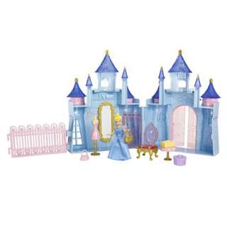 Disney Favorite Moments Collectible Castle and Doll   Cinderella.Opens 