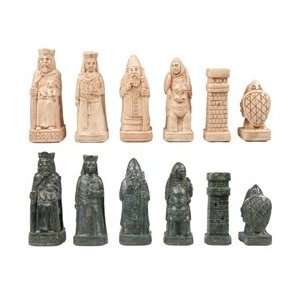  House of Hauteville Chess Set   Antique White and Black 